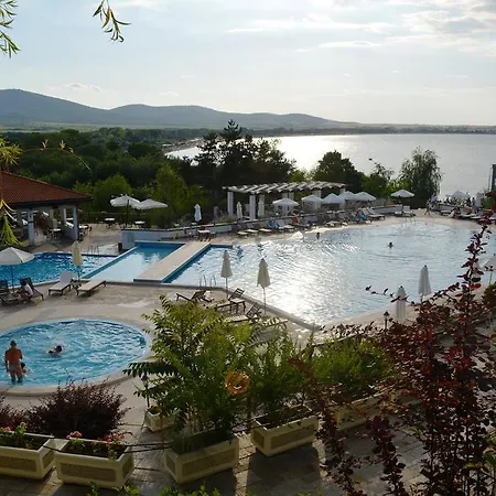 Holiday - Saint Marina